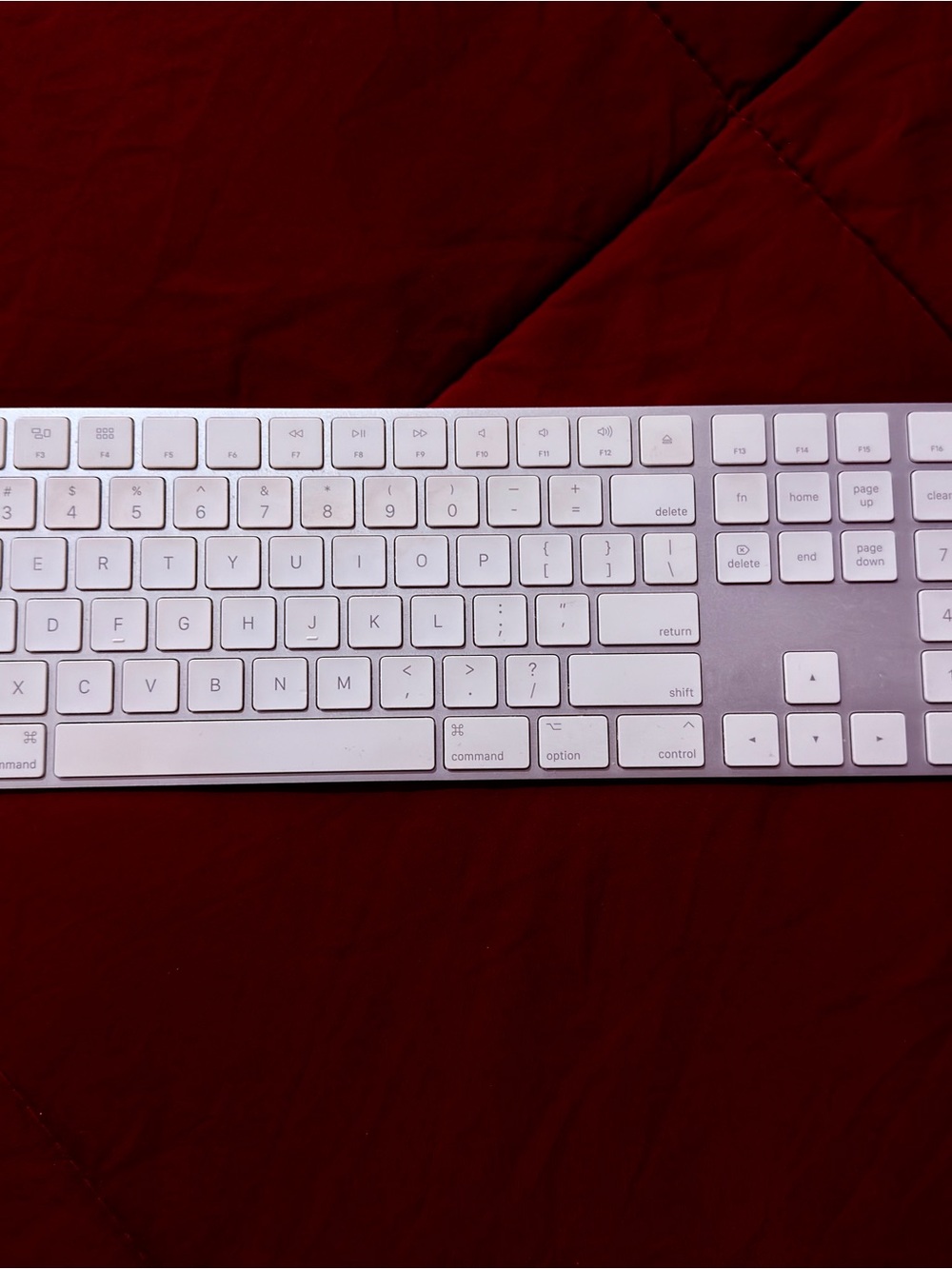 Apple Magic Keyboard (original) White Wireless Lightning